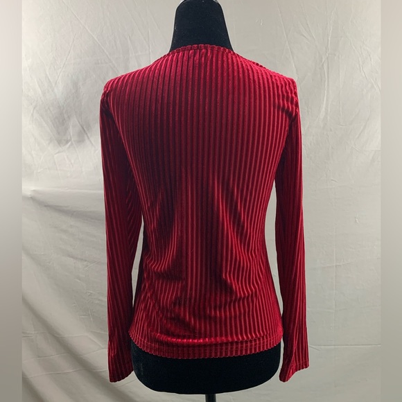 Burgundy Rib-knit Velvet Tee - Picture 9 of 9